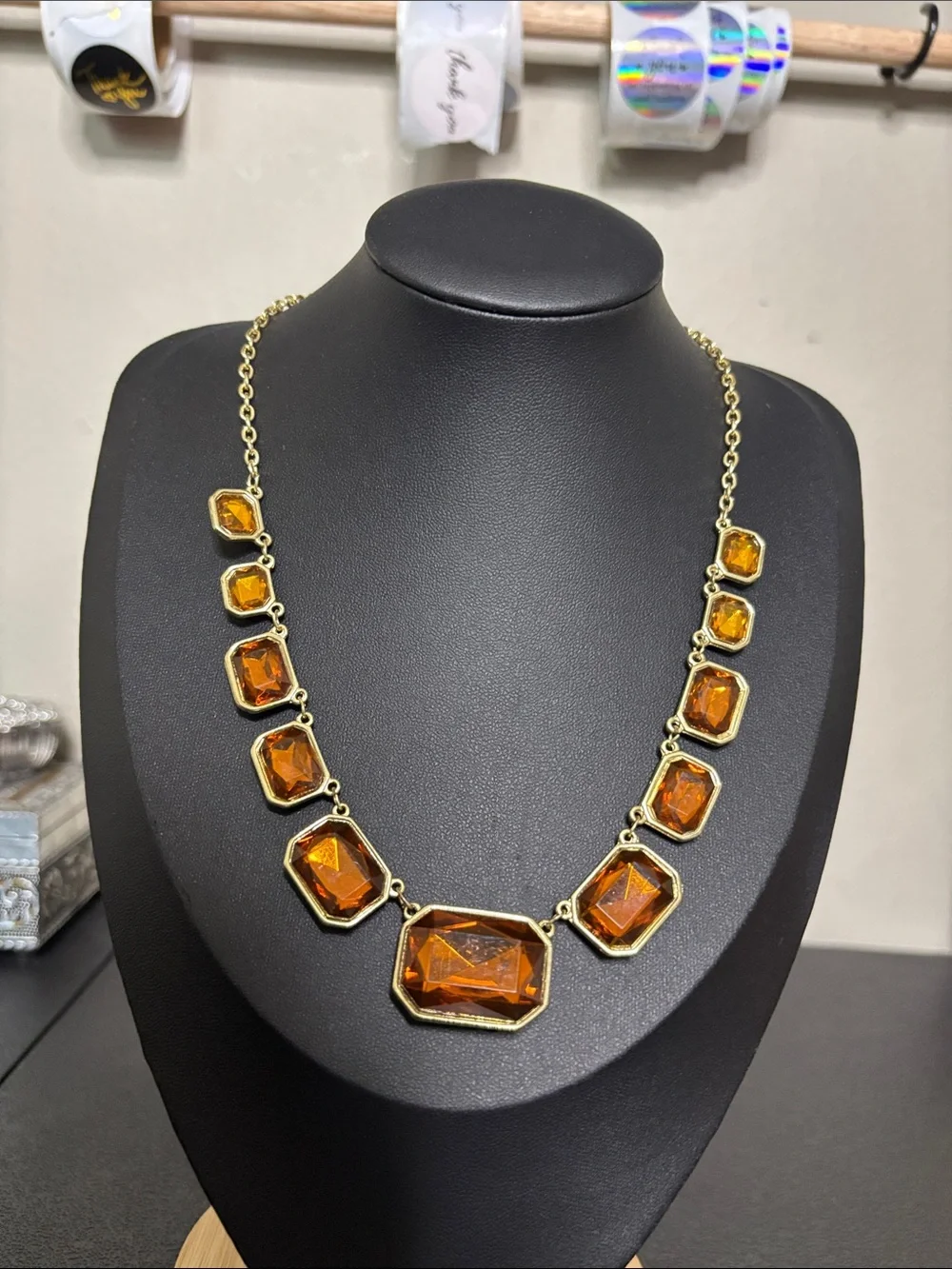 Elegant Gold-Tone Amber Look Statement Necklace - Women Jewelry